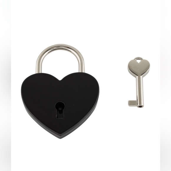 Saint Laurent heart-shaped padlock with  key - Picture 7 of 7